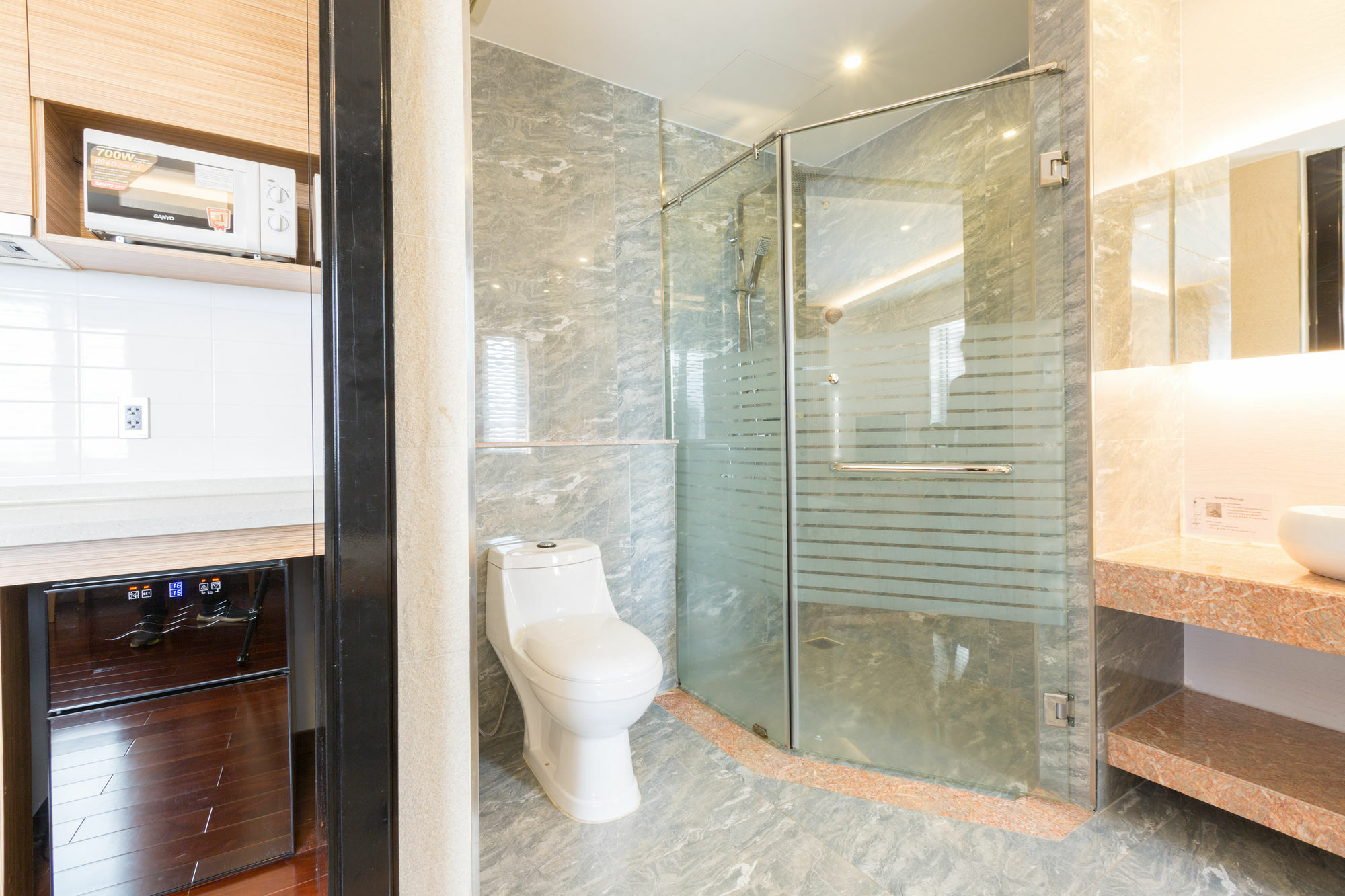 Charm Suite Residence Saigon Πόλη Χο Τσι Μινχ Εξωτερικό φωτογραφία